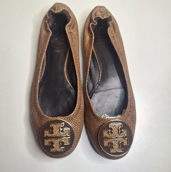 TORY BURCH Reva coconut brown stingray logo detail ballet flats SZ 7 - Picture 1 of 7
